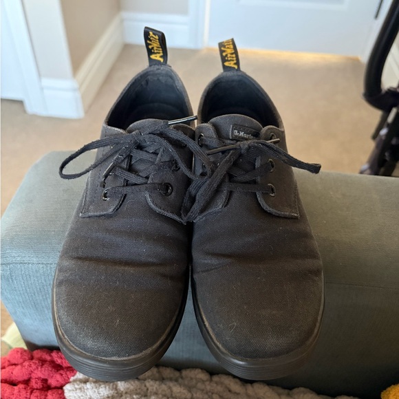 Dr Martens canvas shoes - Picture 2 of 5